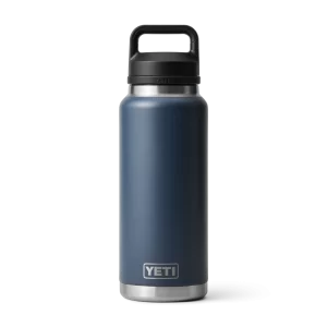 YETI Rambler® Water Bottle 36oz con Chug Cap